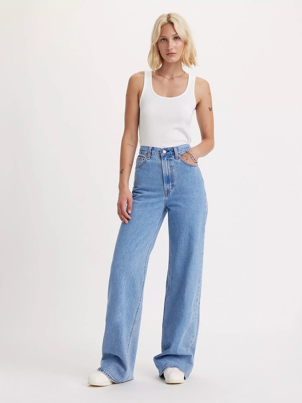 Levi’s Premium Ribcage Wide Leg Jeans